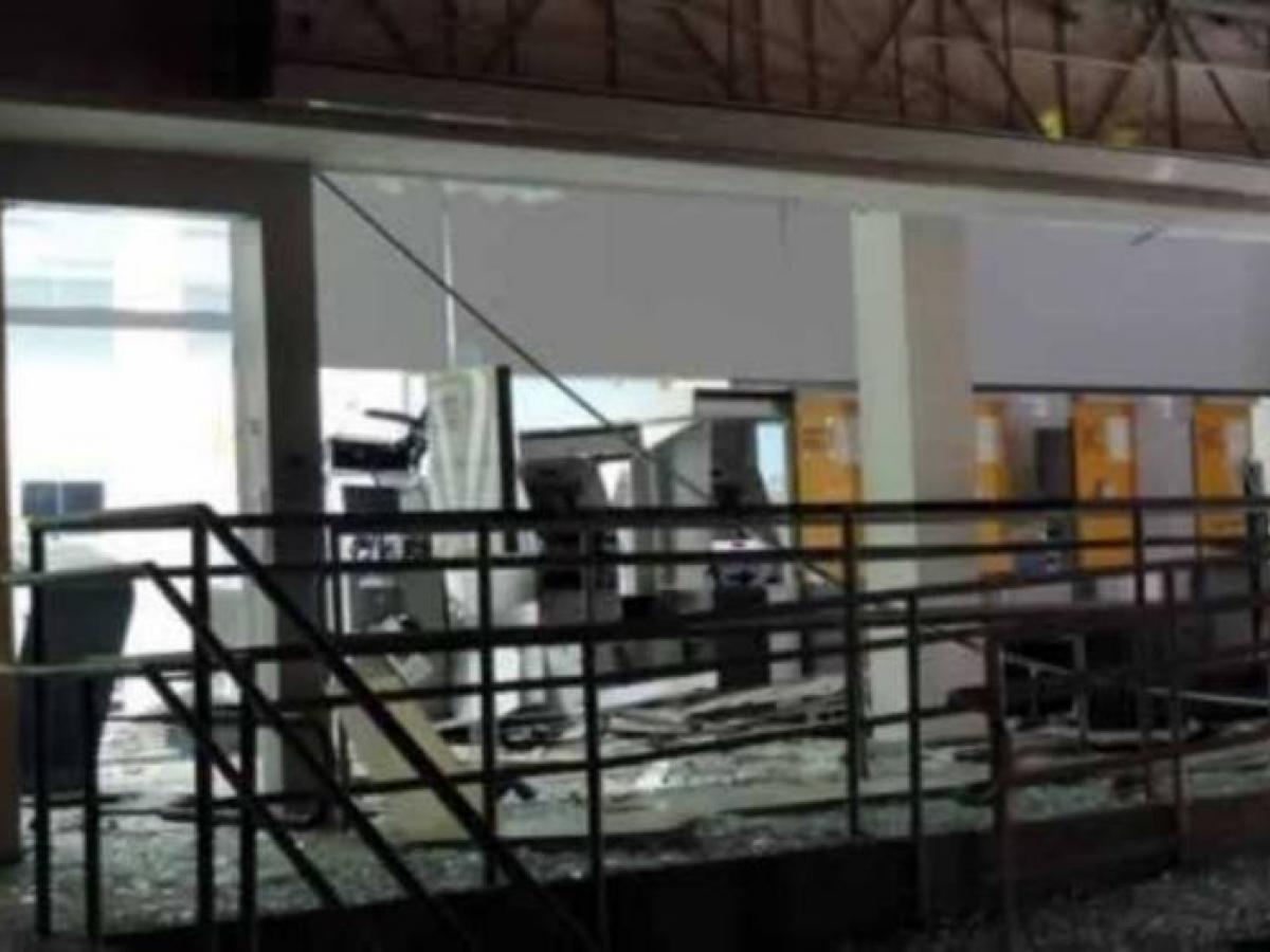 Quadrilhas explodem mais 4 bancos no interior (Divulgação)
