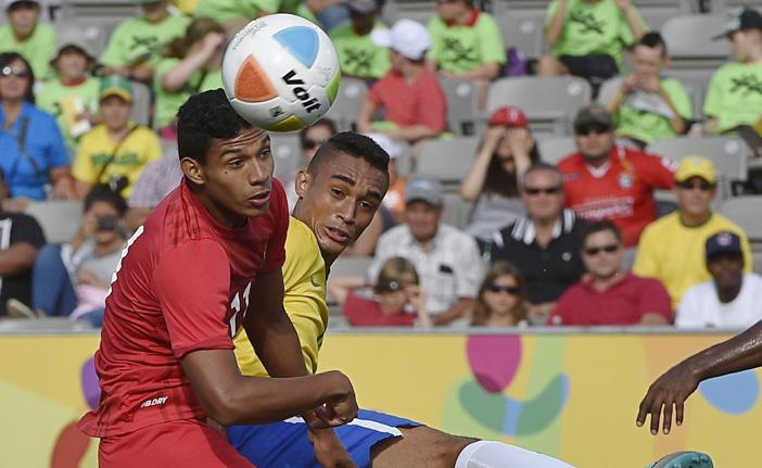 Lance da partida entre Brasil e Panam&aacute; disputada na cidade de Hamilton, no Canad&aacute; (France Press)