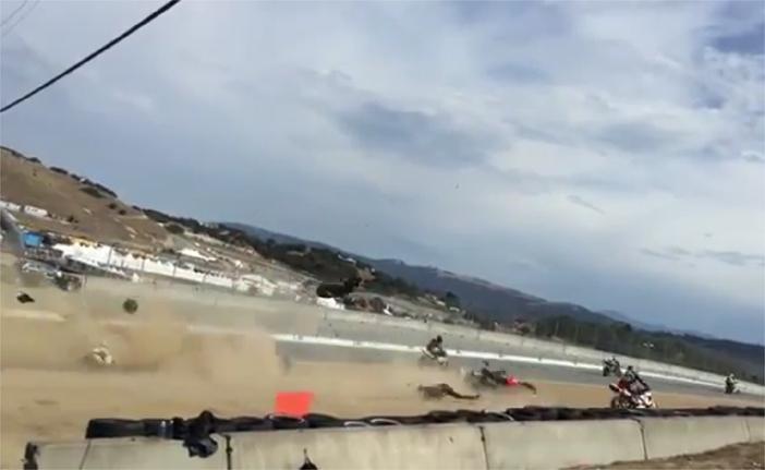 Grave acidente causou a morte de dois pilotos espanh&oacute;is no circuito de Superbike nos Estados Unidos (Reprodução)