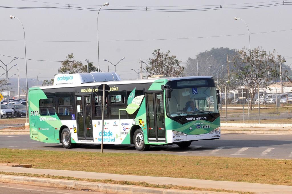 &Ocirc;nibus el&eacute;trico da BYD testado ano passado no sistema de transporte interno de passageiros do Aeroporto Internacional de Viracopos ( Carlos Sousa Ramos / AAN)