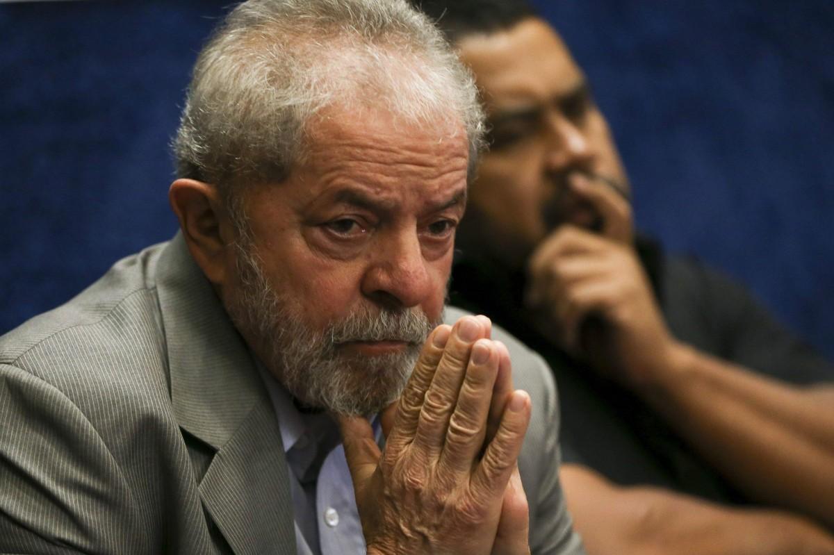  Lula tenta impedir uma prisão após ser condenado em segunda instância a 12 anos e um mês de reclusão no caso do triplex do Guarujá. (Divulgação)