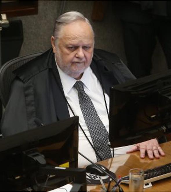 Defesa vê execução prematura de pena e pede suspensão da ordem de prisão de Lula (Divulgação)