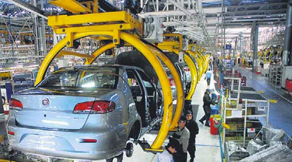 Em maio e mar&ccedil;o, a Fiat j&aacute; tinha colocado duas turmas diferentes em f&eacute;rias coletivas (  Divulgação)