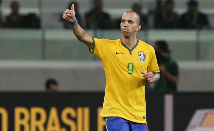 Diego Tardelli acredita que cumpriu seu papel e que ainda vai melhorar seu entrosamento com o elenco brasileiro na Copa Am&eacute;rica (France Press)
