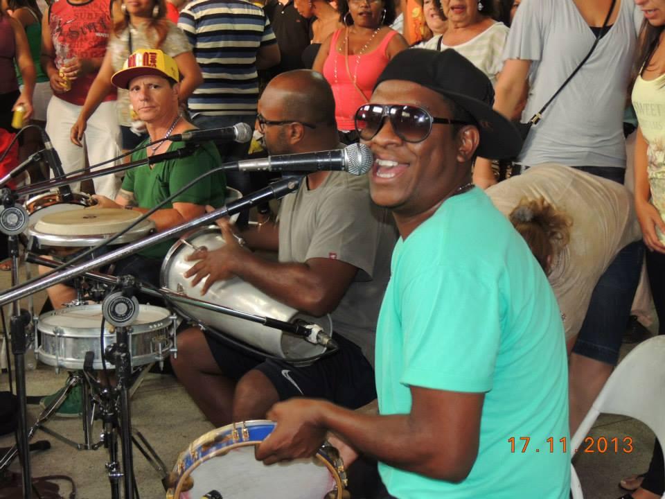 Entrada na roda de samba com o grupo Pagode da V&oacute; Tiana, na Casa S&atilde;o Jorge, nesta sexta-feira (12) sai por R$ 12,00, at&eacute; 21h30; e por R$ 17,00, a partir desse hor&aacute;rio ( Reprodução/ Facebook)