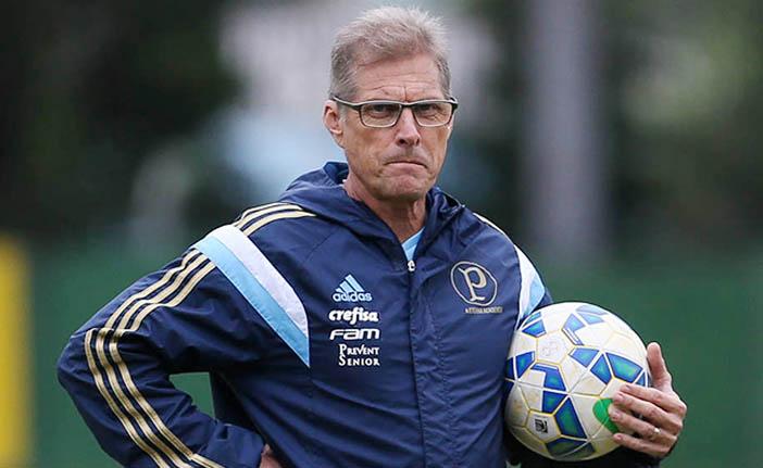 Oswaldo de Oliveira comandou o Verd&atilde;o em 31 jogos, com dezessete vit&oacute;rias, sete empates e sete derrotas (Cesar Greco/ Agência Palmeiras/ Divulgação )