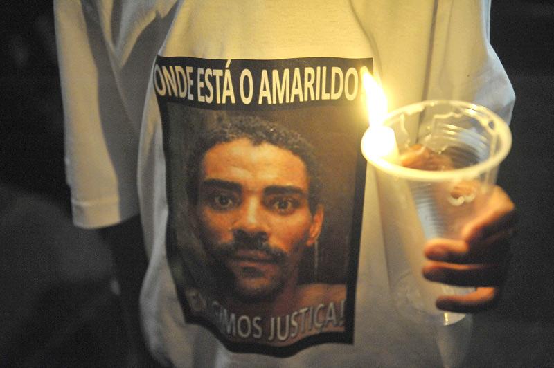 Camiseta com imagem de Amarildo usada por um dos moradores da Rocinha durante protesto em agosto deste ano (Agência Brasil)