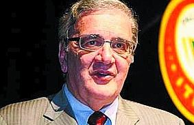 Luiz Gonzaga Belluzzo integra a equipe de articulistas do Correio Popular: ele escreve quinzenalmente, aos domingos, na editoria de Economia (  Cedoc/RAC)