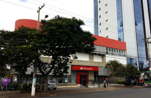 Fachada do banco onde ocorreu a intimida&ccedil;&atilde;o por parte de um dos seguran&ccedil;as (Cecília Polycarpo/AAN)