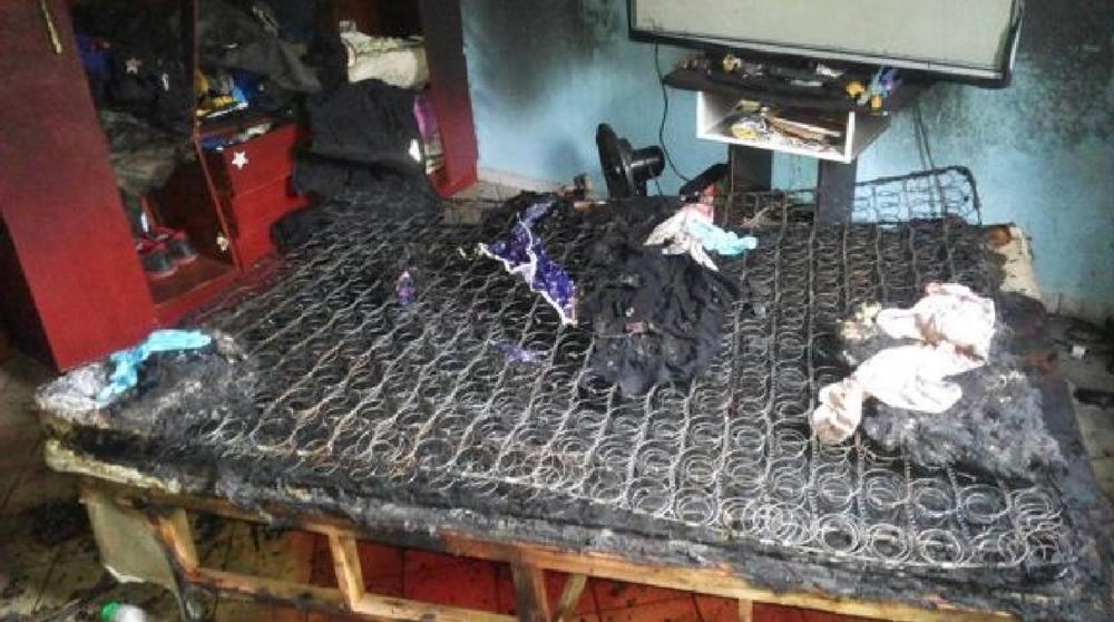 O fogo destruiu a casa em Itu (  Divulgação)