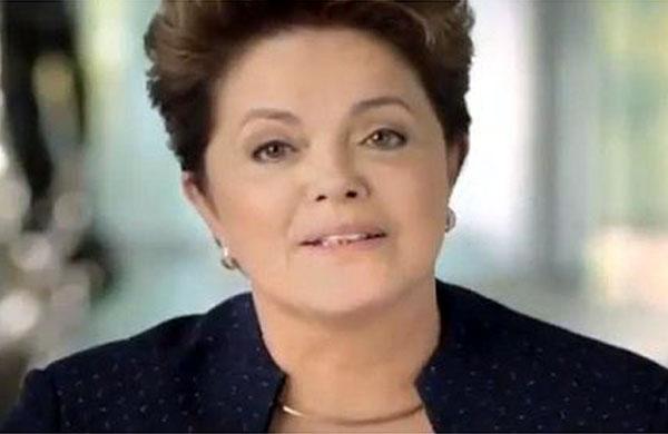 Apesar da decis&atilde;o in&eacute;dita, o ministro-chefe da Secretaria de Comunica&ccedil;&atilde;o Social, Edinho Silva, negou que a presidente tenha desistido de ir &agrave; TV por temor de que haja novos panela&ccedil;os ( Reprodução)