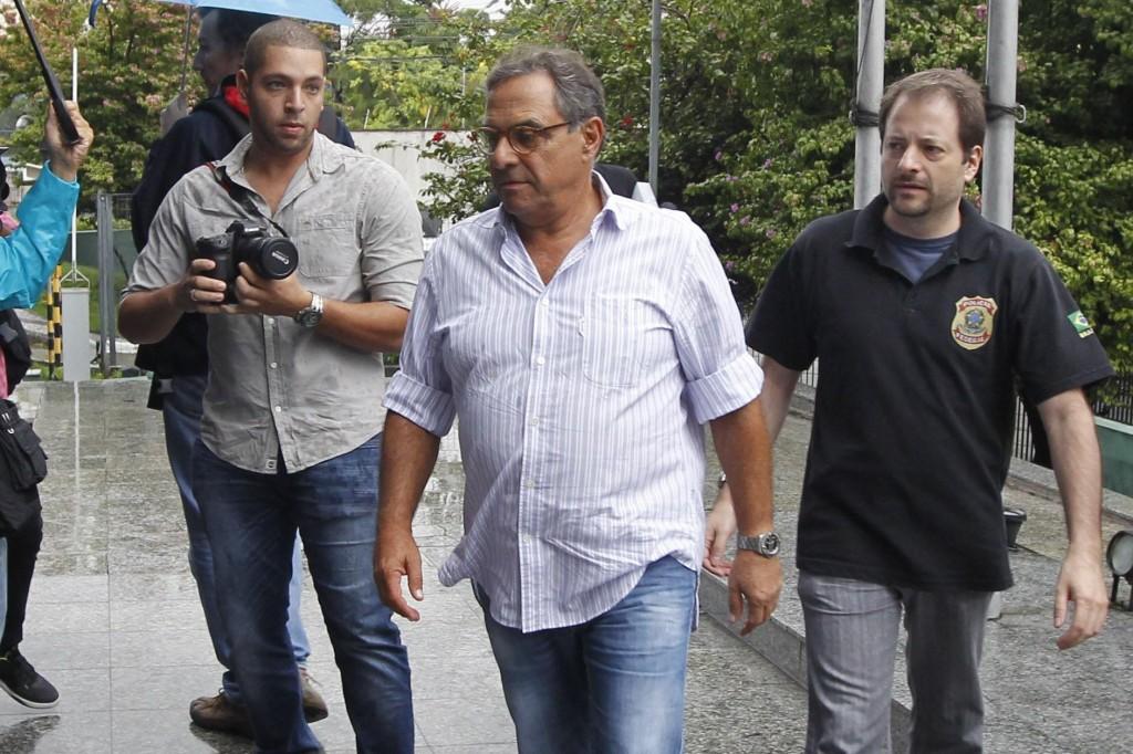 O lobista Milton Pascowitch era dono de bens e direitos que somavam R$ 574 mil em 2003; valor saltou para  R$ 28,2 milh&otilde;es 2013 (  Cedoc/RAC)