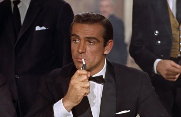 Sean Connery vive o agente secreto brit&acirc;nico no longa de 1962 ( Divulgação)