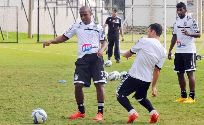 O atacante Borges est&aacute; escalado e far&aacute; sua estreia em jogo oficial pela Ponte Preta, enquanto Renato Caj&aacute; e Rodnei ser&atilde;o poupados ( César Rodrigues/AAN)