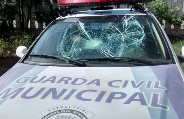 Viatura da Guarda Civil de Sumar&eacute; alvejada por criminosos (  Divulgação)