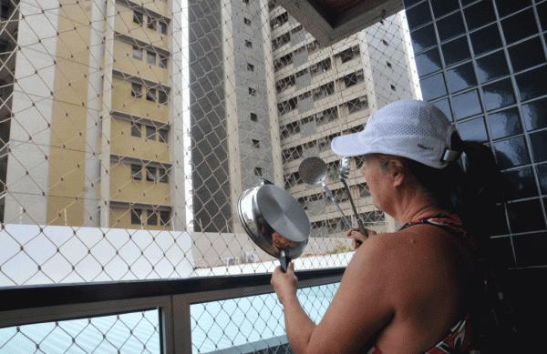 'Panela&ccedil;o' pode ser considerado uma pr&eacute;via do ato &quot;Vem pra Rua&quot; marcado para manh&atilde; do pr&oacute;ximo domingo (15) em diversas cidades do Pa&iacute;s ( Carlos Sousa Ramos/ AAN)