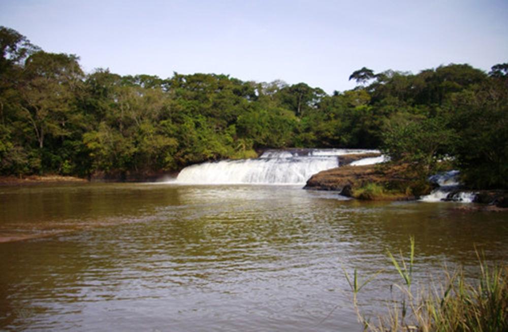 Eles sa&iacute;ram para pescar na Cachoeira dos Dourados (Cedo/RAC)
