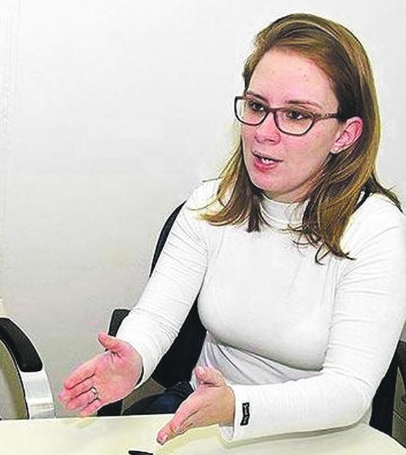A autora da dissertação, Anne Ropelle (Divulgação)