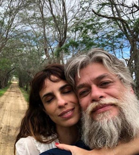 Desde março, havia especulações sobre os dois estarem juntos, mas agora é oficial. (Instagram.com/fabioassuncaooficial)