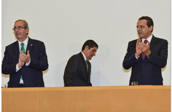 Eduardo Cunha, Vinicius Lages e o novo ministro do Turismo Henrique Eduardo Alves ( Agência Brasil)