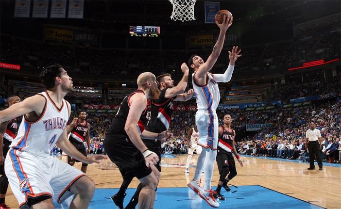 Lance da partida entre Thunders e Blazers na NBA (France Press)