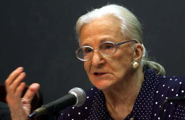 A cr&iacute;tica e tradutora teatral Barbara Heliodora, considerada a maior especialista na obra de William Shakespeare no Brasil, morreu na manh&atilde; desta sexta-feira (10) aos 91 anos  ( Divulgação)