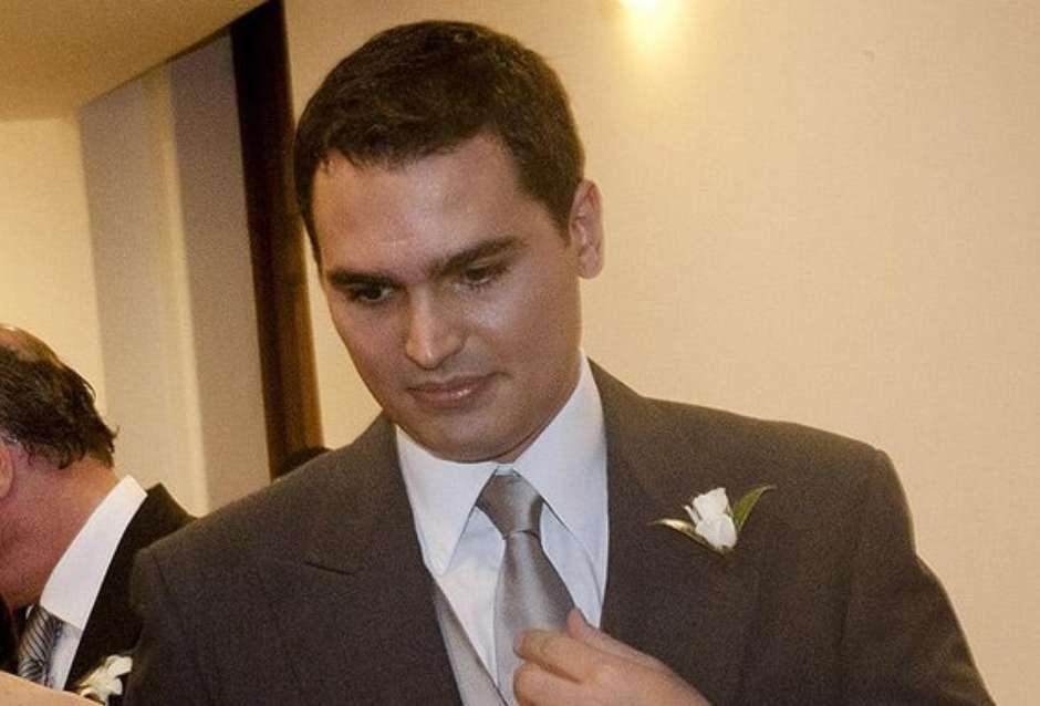 Thomaz, o filho ca&ccedil;ula de Geraldo Olckmin, era casado e tinha uma filha de 10 anos - Isabella Trombelli Alckmin -, fruto de um relacionamento anterior  (Twitter/Reprodução)