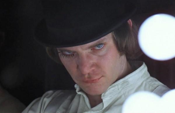 Cena de 'Laranja Mec&acirc;nica', de Stanley Kubrick, filme que inovou tanto na tem&aacute;tica futurista como na est&eacute;tica ( Divulgação)