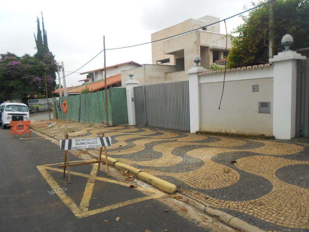 Emdec vai fiscalizar o uso irregular de placa para impedir estacionamento ( Edu Fortes/ AAN)