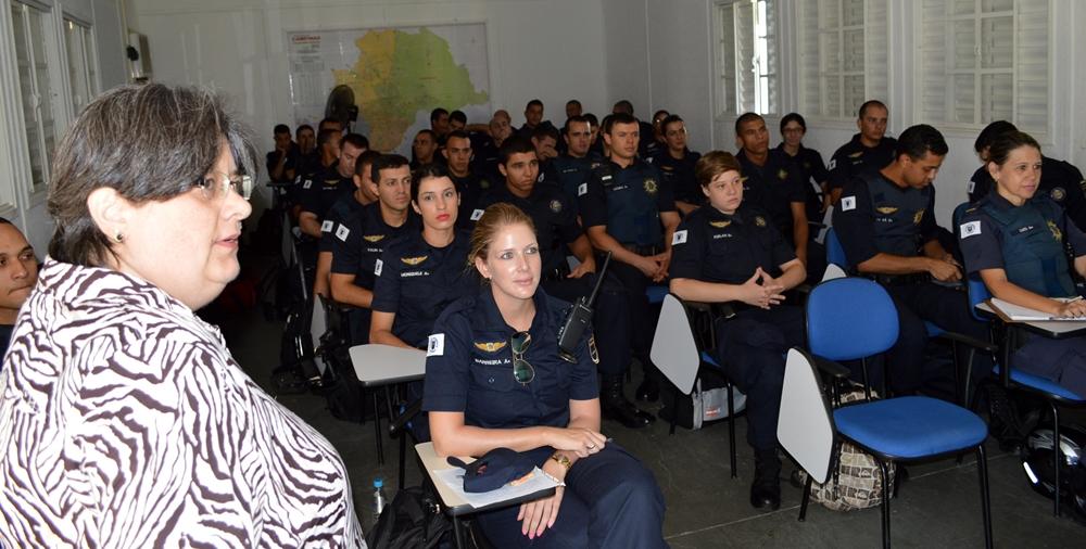 Guardas municipais receberam treinamento para atuar no combate &agrave; dengue ( Divulgação)