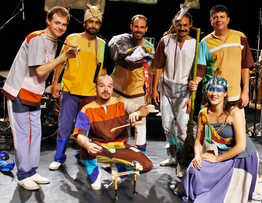 A banda Nhambuzim, que canta e conta hist&oacute;rias sobre bichos do Brasil  (Daniel Kersys)