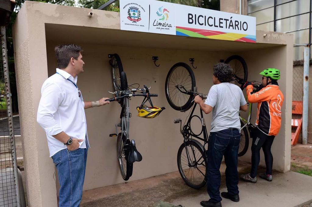 A instala&ccedil;&atilde;o do biciclet&aacute;rio servir&aacute; como laborat&oacute;rio para que outros pontos da cidade recebam o equipamento ( Divulgação)