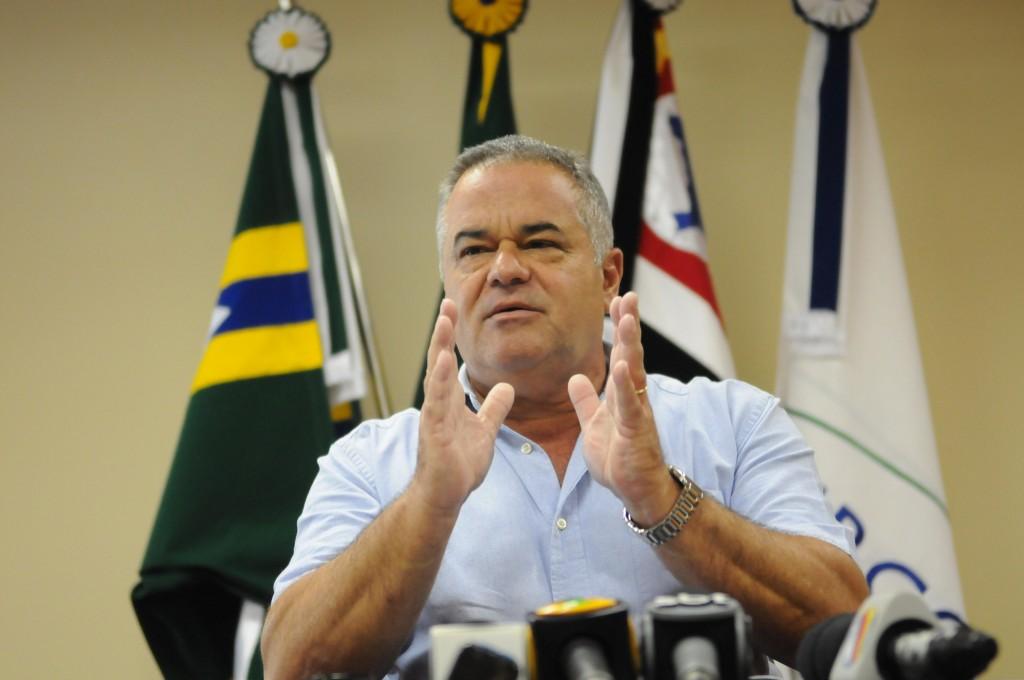 José Pavan Júnior durante entrevista : ele também cancelou o projeto que criava novas secretarias, com gato extra de R$ 16 milhões ( Edu Fortes/ AAN)