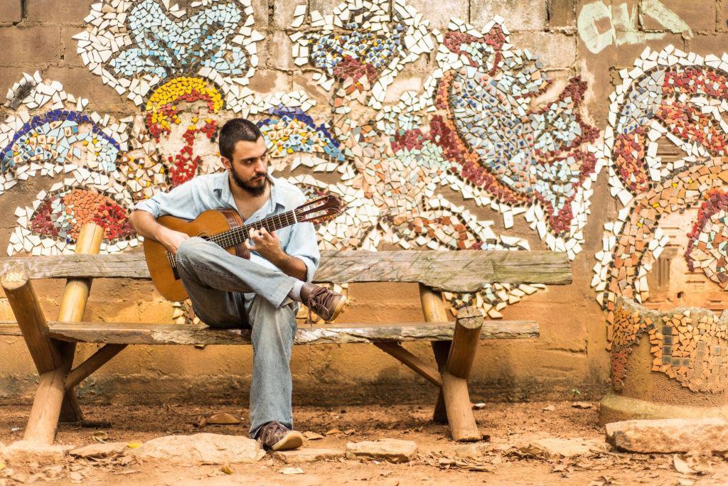 Madi: entre as influ&ecirc;ncias de Madi e grupo est&atilde;o samba, m&uacute;sica mineira e pop  ( Divulgação)