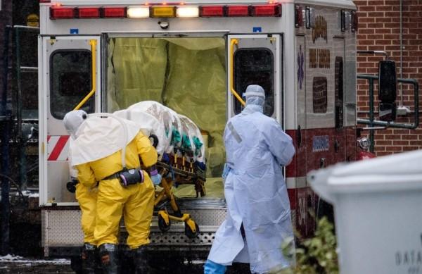M&eacute;dico Martin Salia ser&aacute; a terceira pessoa contaminada pelo Ebola a ser tratada no Nebraska Medical Center  (AFP)
