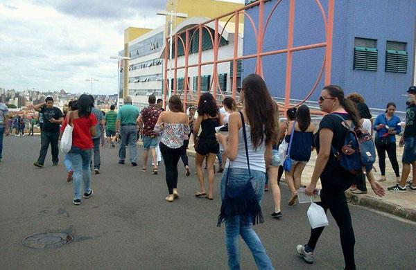 Mais de 6,2 milh&otilde;es de estudantes fizeram as provas em mais de 1,7 mil cidades.r
 (Sarah Brito/ AAN)