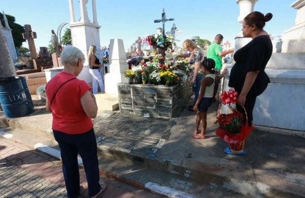 cemit&eacute;rios, finados, dia dos mortos  ( Leandro Ferreira/ AAN)