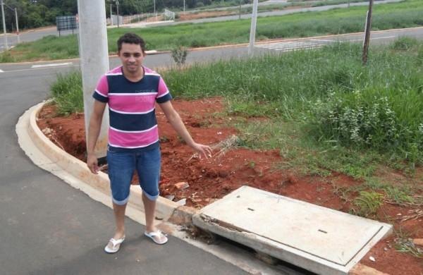 Jadil Davino Ricardo disse que havia achado a beb&ecirc; dentro de uma caixa de papel&atilde;o no Jardim Ferrarezi, em Santa B&aacute;rbara d'Oeste (Nilson Araújo/Rádio luzes JP)