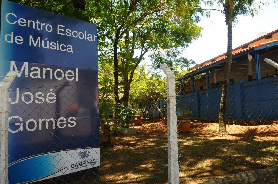 Centro Escolar de M&uacute;sica Manoel Jos&eacute; Gomes, Cemmaneco, escola de m&uacute;sica, reabertura ( César Rodrigues/ AAN)