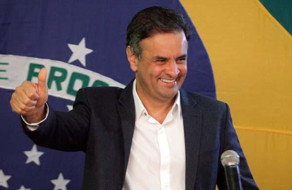 A&eacute;cio Neves durante a coletiva elei&ccedil;&otilde;es presidenciais (France Press)
