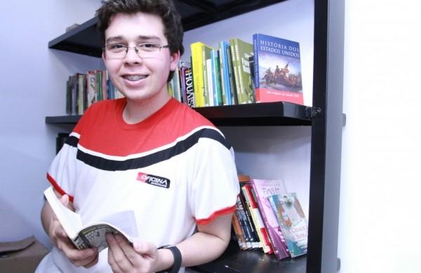 Jo&atilde;o Pedro Favara, de 17 anos, tenta vaga em engenharia mec&acirc;nica (Camila Moreira/ AAN)