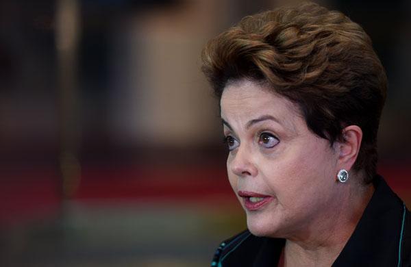 Petista Dilma Rousseff define estrat&eacute;gia e foca o governo FHC (Evaristo Sa/ AFP)
