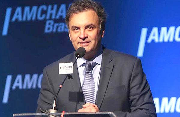 O candidato &agrave; Presid&ecirc;ncia A&eacute;cio Neves (PSDB), subiu de 15% para 19% ( Reprodução/ PSDB)