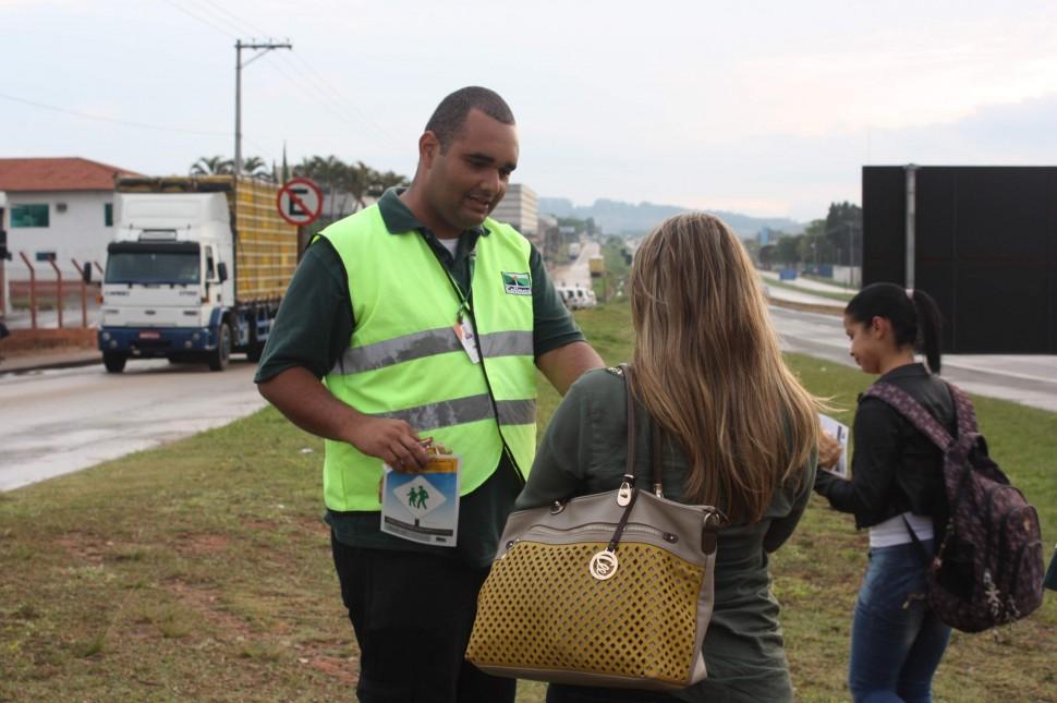 Rodovia das Colinas, a&ccedil;&otilde;es, campanha, Semana Nacional do Tr&acirc;nsito, pedestre (Divulgação)