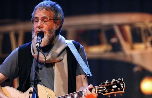 Cat Stevens, de 66 anos, far&aacute; seis apresenta&ccedil;&otilde;es nos Estados Unidos e no Canad&aacute; em dezembro ( Divulgação)