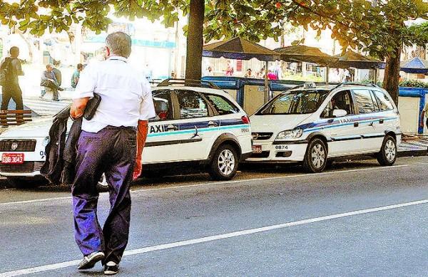 De acordo com o prefeito Jonas, Uber &eacute; concorr&ecirc;ncia predat&oacute;ria com os t&aacute;xi de Campinas (u0002Diogo Zacarias)
