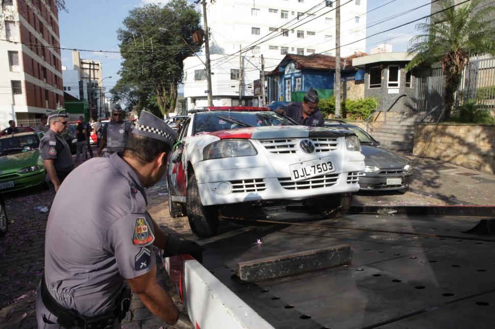 correio popular, campinas, acidente, centro, campinas, pol&iacute;cia militar, viatura ( Rodrigo Zanotto/ Especial para a AAN)