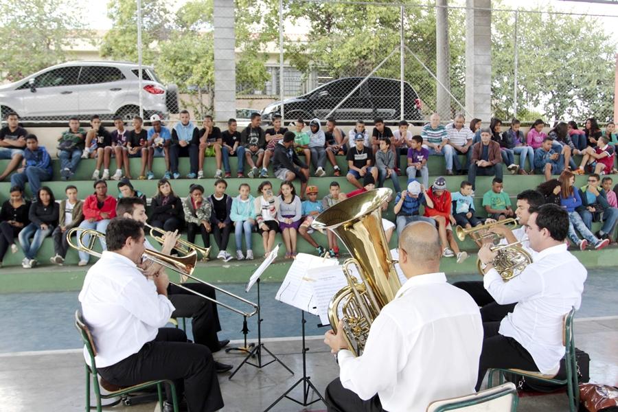 Projeto, Jovens M&uacute;sicos, leva, m&uacute;sica erudita, escolas p&uacute;blicas, Piracicaba (Paulo LIma)