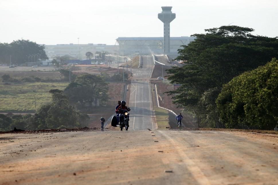 Duplica&ccedil;&atilde;o, via, acesso, aeroporto, Viracopos, ser&aacute;, inaugurada, dia 10, Campinas ( Rodrigo Zanotto/ Especial para a AAN)