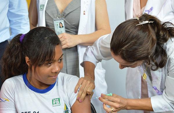 Campanha de vacina&ccedil;&atilde;o contra o HPV inicia nova etapa ( Agência Brasil)